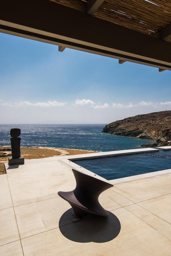 Archipelagotinos Agios Romanos Buitenkant foto
